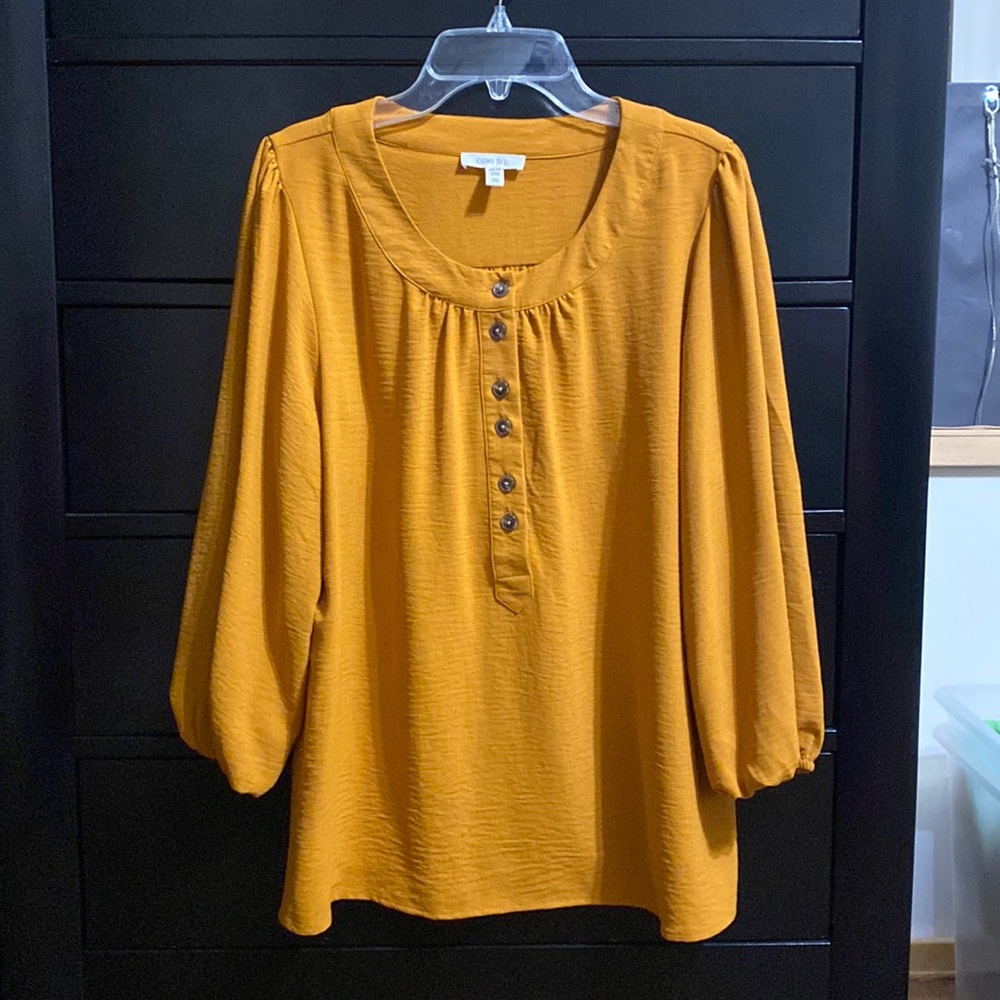 EUC Mustard Yellow Top